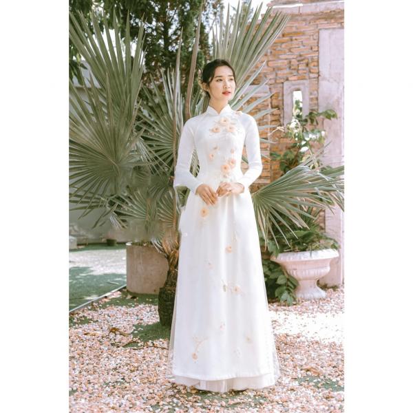 Áo Dài Cưới Hỏi Cô Dâu Màu Trắng Hoa Thủ Công ACD05