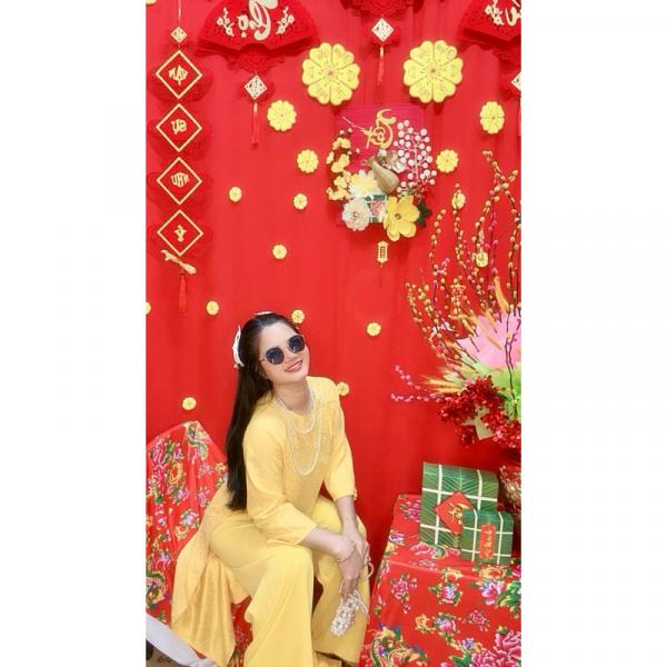 BỘ ÁO DÀI CỔ KIỀNG GẤM LỤA DÁNG SUÔNG LỬNG DÀI 120 cm KÈM QUẦN LỤA SANG TRỌNG ( Nhiều Màu)